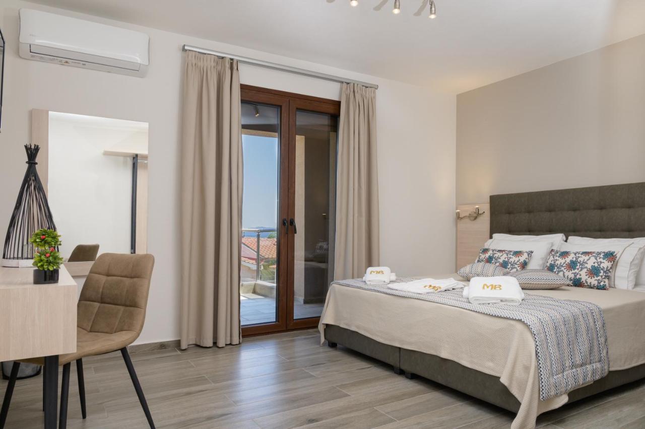 M&B Boutique Apartments Nea Roda Exterior foto