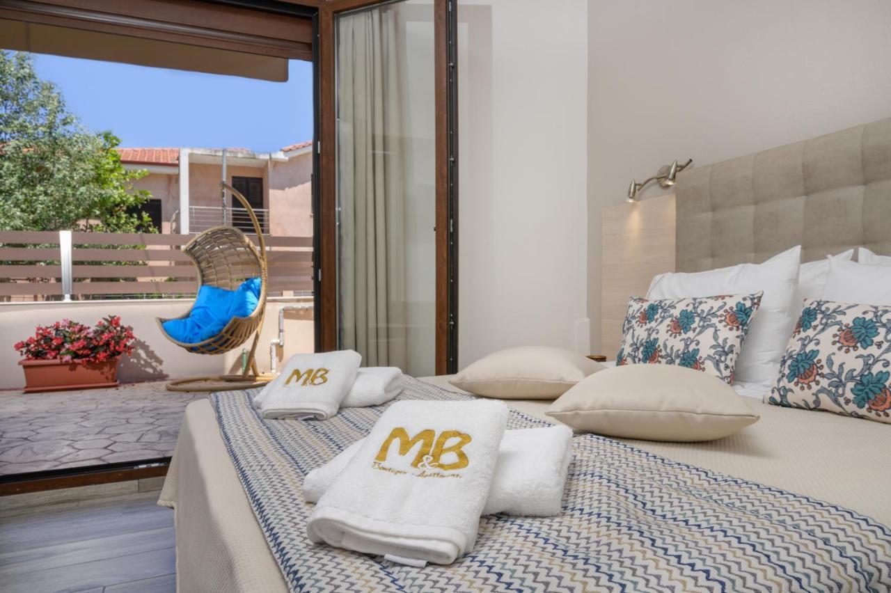 M&B Boutique Apartments Nea Roda Exterior foto